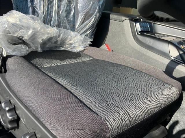 Mitsubishi GREAT 2026-01 6805525-18
