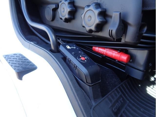Mitsubishi GREAT 2023-04 6805531-20