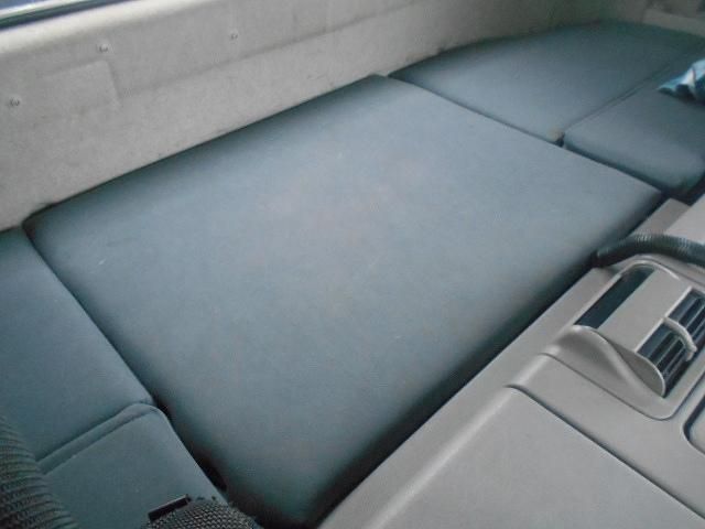 Mitsubishi GREAT 2015-10 6805534-12