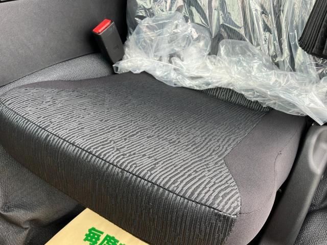 Mitsubishi GREAT 2026-01 6805530-19