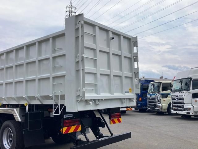 Mitsubishi GREAT 2026-01 6805521-13
