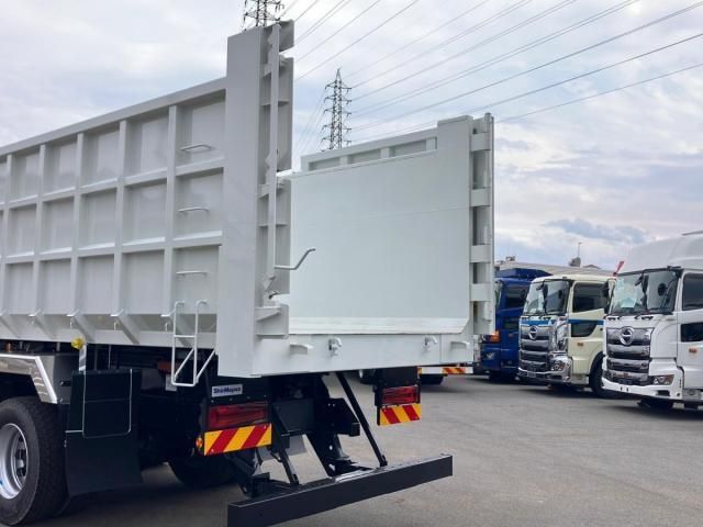 Mitsubishi GREAT 2026-01 6805521-14
