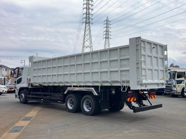 Mitsubishi GREAT 2026-01 6805521-3