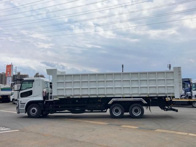 Mitsubishi GREAT 2026-01 6805521-6