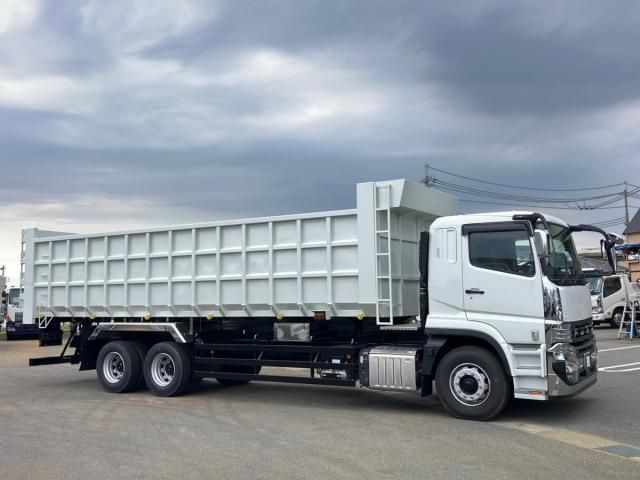 Mitsubishi GREAT 2026-01 6805521-7