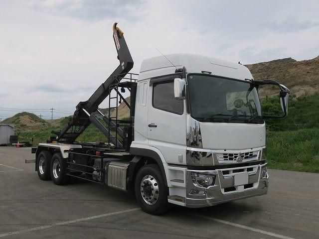 Mitsubishi GREAT 2024-02 6805522-5