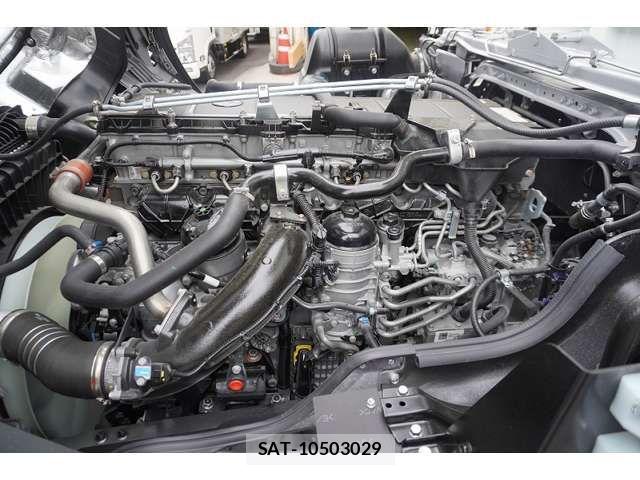 Mitsubishi GREAT 2025-03 6817465-12
