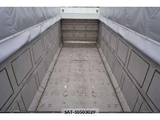 Mitsubishi GREAT 2025-03 6817465-17