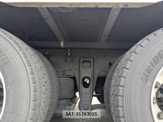Mitsubishi GREAT 2024-04 6913735-24