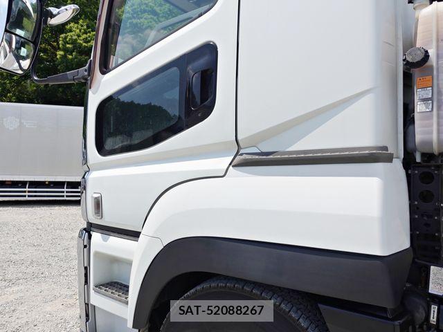 Mitsubishi GREAT 2019-01 6913740-11