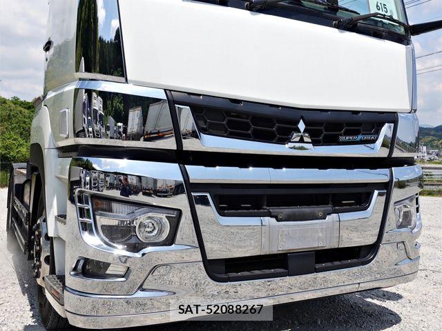Mitsubishi GREAT 2019-01 6913740-3