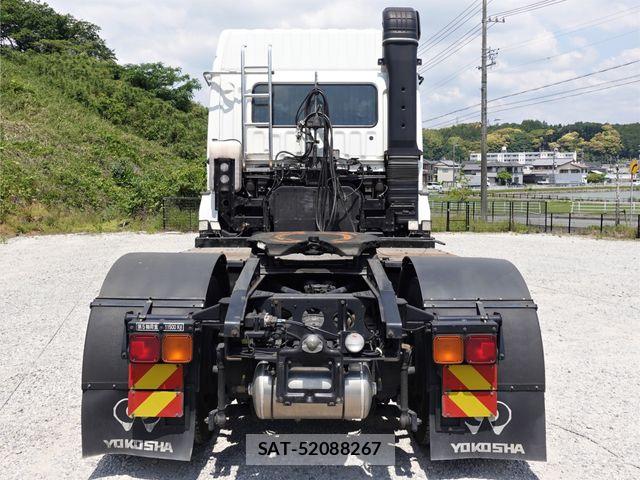 Mitsubishi GREAT 2019-01 6913740-8