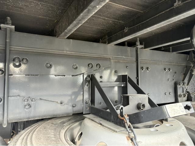 Mitsubishi GREAT 2015-05 6919907-17