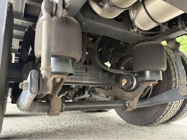 Mitsubishi GREAT 2015-05 6919907-22