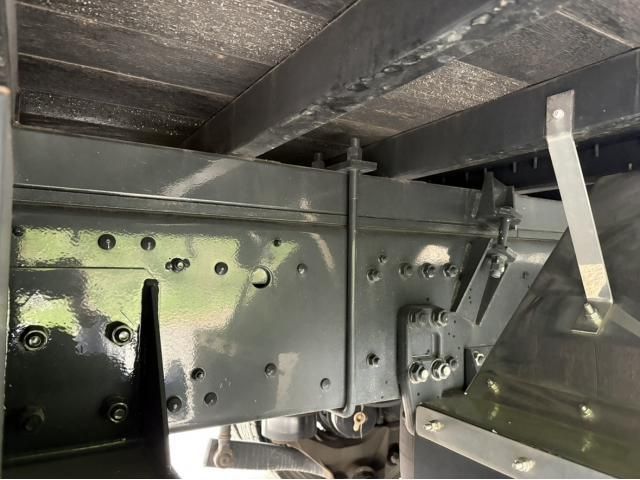Mitsubishi GREAT 2015-05 6919907-23