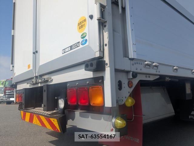 Mitsubishi GREAT 2024-04 6913736-6