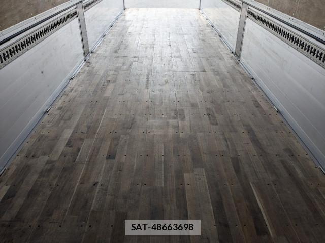 Mitsubishi GREAT 2025-04 6913729-18