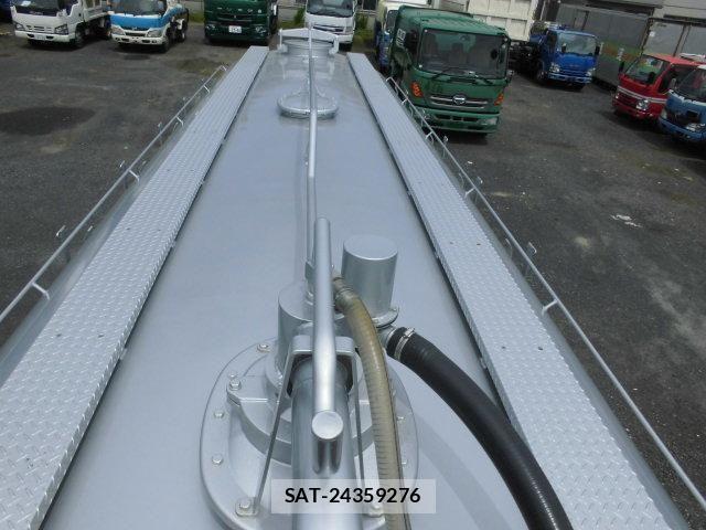 Mitsubishi GREAT 2020-02 6913737-16