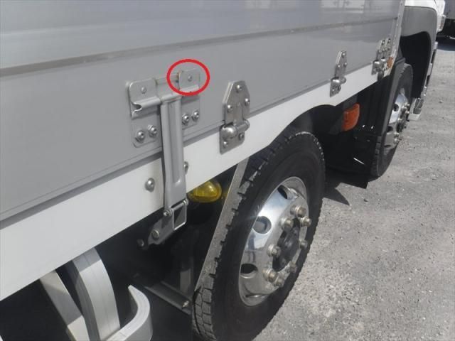 Mitsubishi GREAT 2021-10 6964485-9