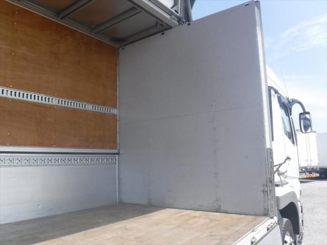 Mitsubishi GREAT 2021-10 6964485-29