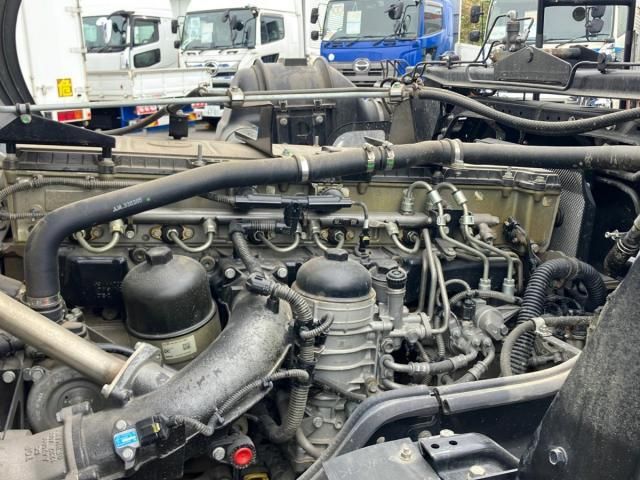 Mitsubishi GREAT 2024-06 6964474-14