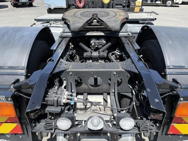 Mitsubishi GREAT 2023-01 6964486-14