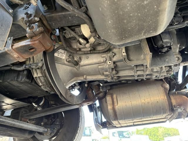 Mitsubishi GREAT 2023-01 6964486-24