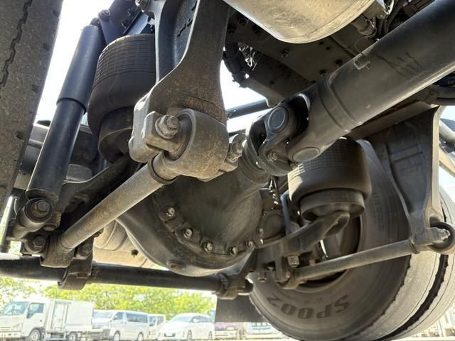 Mitsubishi GREAT 2023-01 6964486-25