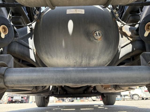 Mitsubishi GREAT 2023-01 6964486-26