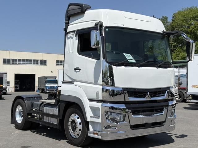 Mitsubishi GREAT 2023-01 6964486-2