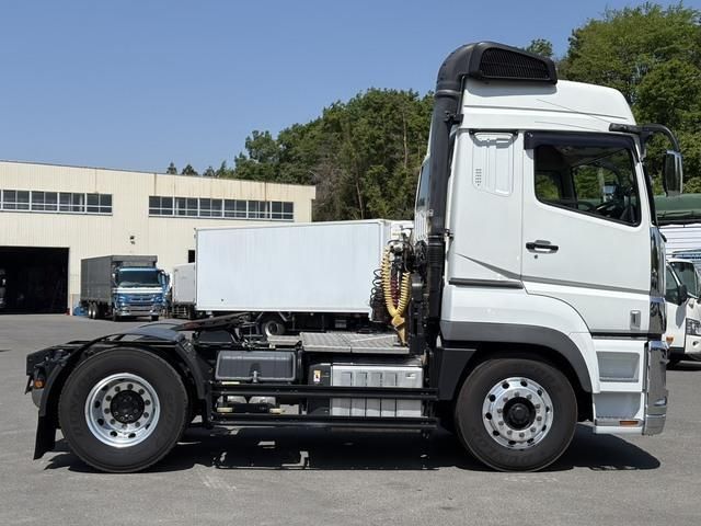 Mitsubishi GREAT 2023-01 6964486-4