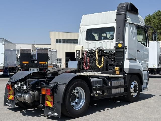 Mitsubishi GREAT 2023-01 6964486-7