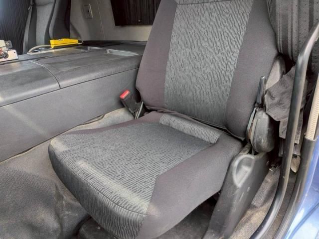 Mitsubishi GREAT 2021-06 6964478-17