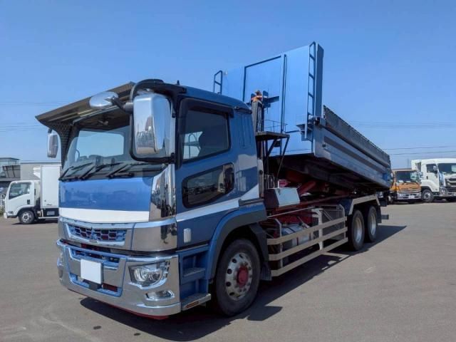 Mitsubishi GREAT 2022-05 6964476-0
