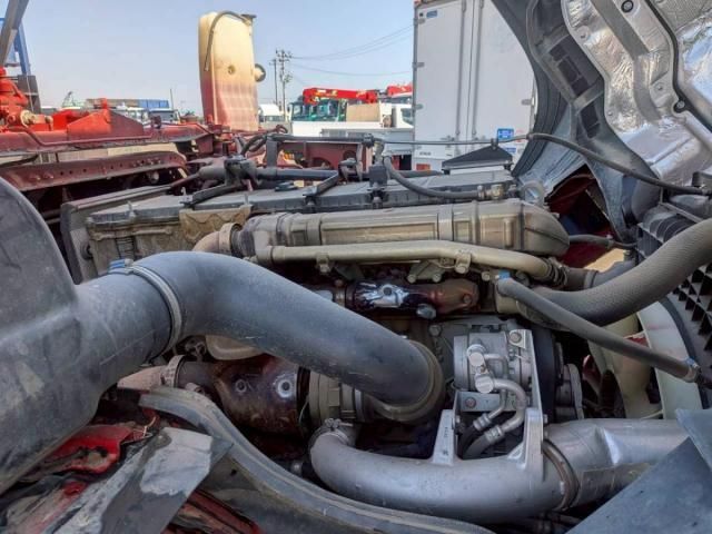 Mitsubishi GREAT 2022-05 6964476-17