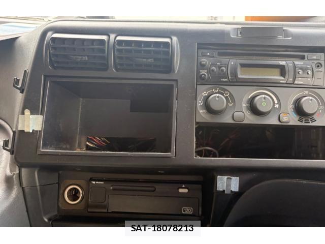 Mitsubishi GREAT 2015-12 7021686-2
