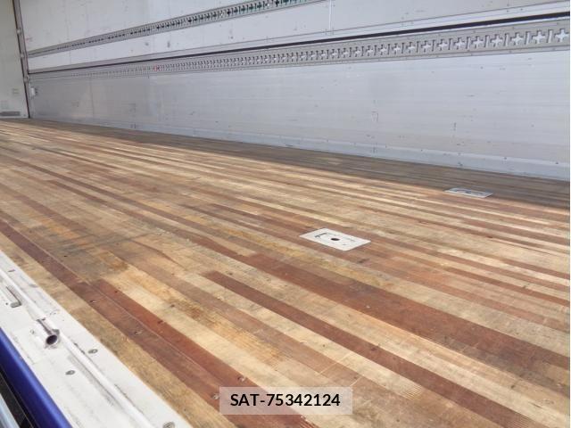Mitsubishi GREAT 2023-12 7021685-9