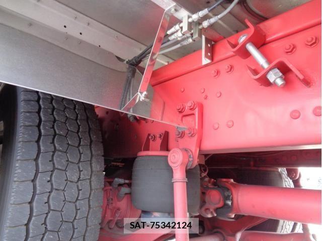 Mitsubishi GREAT 2023-12 7021685-13