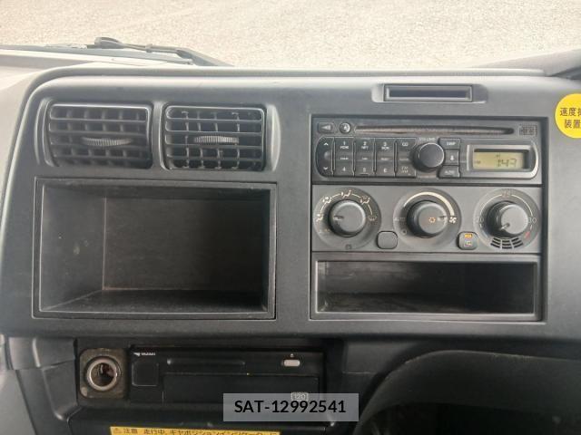 Mitsubishi GREAT 2013-08 7021688-19