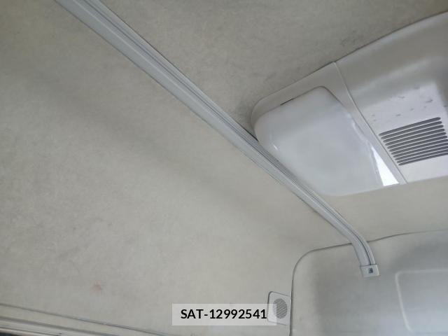 Mitsubishi GREAT 2013-08 7021688-22