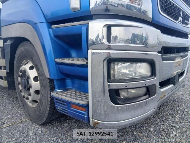Mitsubishi GREAT 2013-08 7021688-8