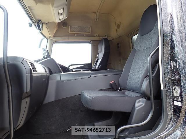 Mitsubishi GREAT 2021-05 7060934-13