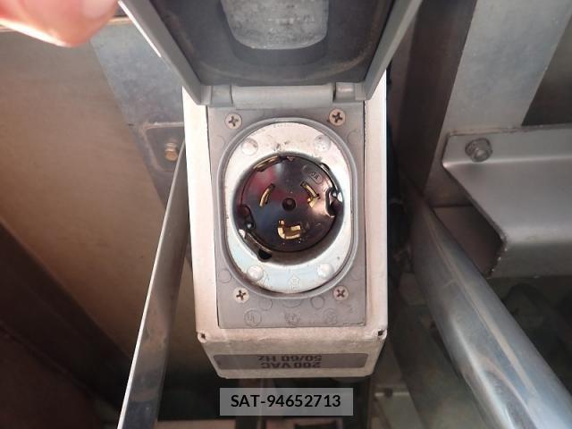 Mitsubishi GREAT 2021-05 7060934-25