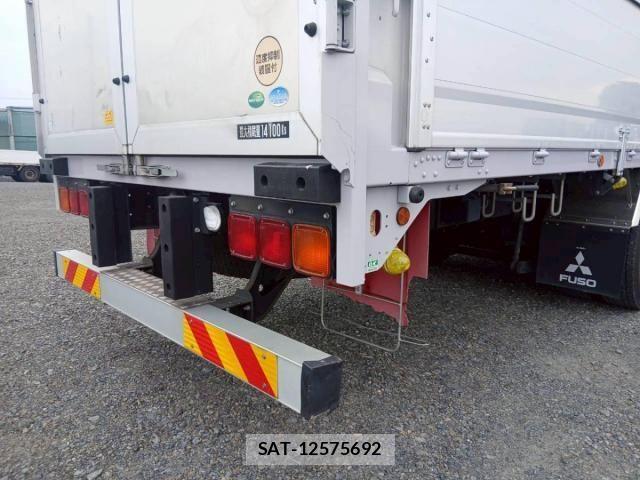 Mitsubishi GREAT 2016-11 7060933-10