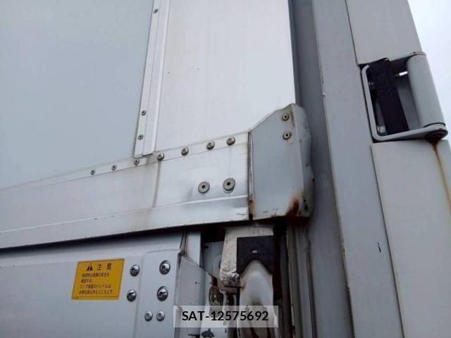 Mitsubishi GREAT 2016-11 7060933-22
