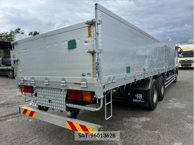 Mitsubishi GREAT 2016-05 7060935-15
