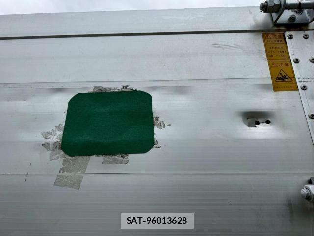 Mitsubishi GREAT 2016-05 7060935-16