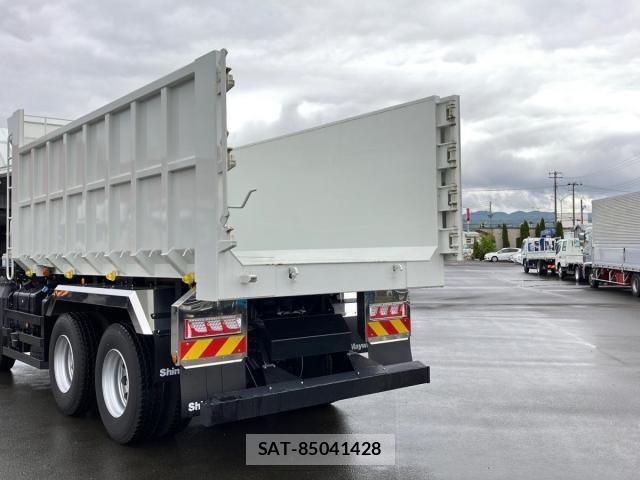 Mitsubishi GREAT 2024-08 7060932-14