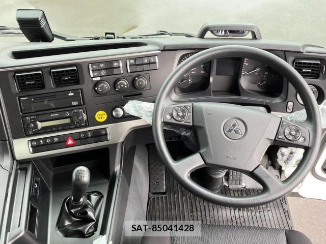 Mitsubishi GREAT 2024-08 7060932-23