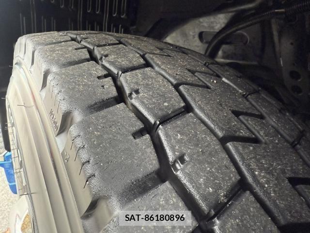 Mitsubishi GREAT 2013-06 7060937-21